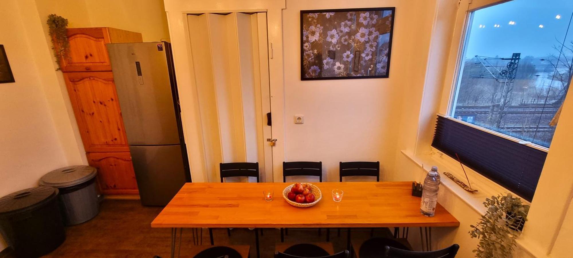 Nigella Apartment Direkt Am Hauptbahnhof Celle Fur 6 Personen Mit Kostenfreiem Parkplatz Voll Ausgestatteter Kuche Elite Standard Exterior foto