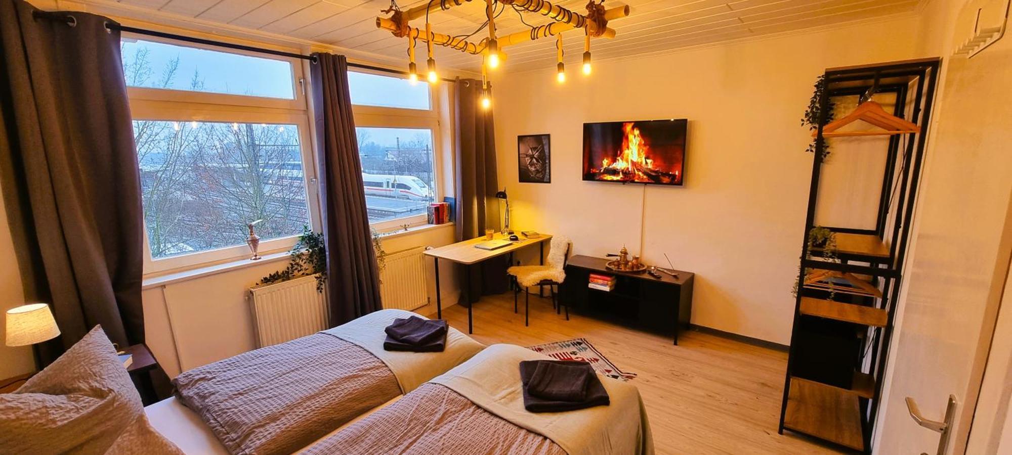 Nigella Apartment Direkt Am Hauptbahnhof Celle Fur 6 Personen Mit Kostenfreiem Parkplatz Voll Ausgestatteter Kuche Elite Standard Exterior foto