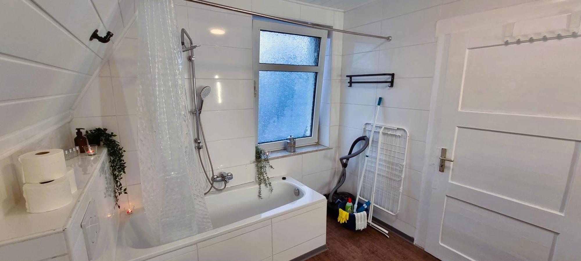 Nigella Apartment Direkt Am Hauptbahnhof Celle Fur 6 Personen Mit Kostenfreiem Parkplatz Voll Ausgestatteter Kuche Elite Standard Exterior foto