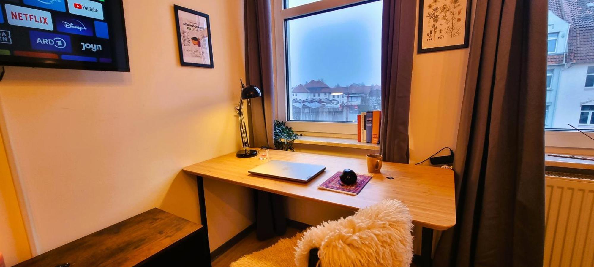 Nigella Apartment Direkt Am Hauptbahnhof Celle Fur 6 Personen Mit Kostenfreiem Parkplatz Voll Ausgestatteter Kuche Elite Standard Exterior foto