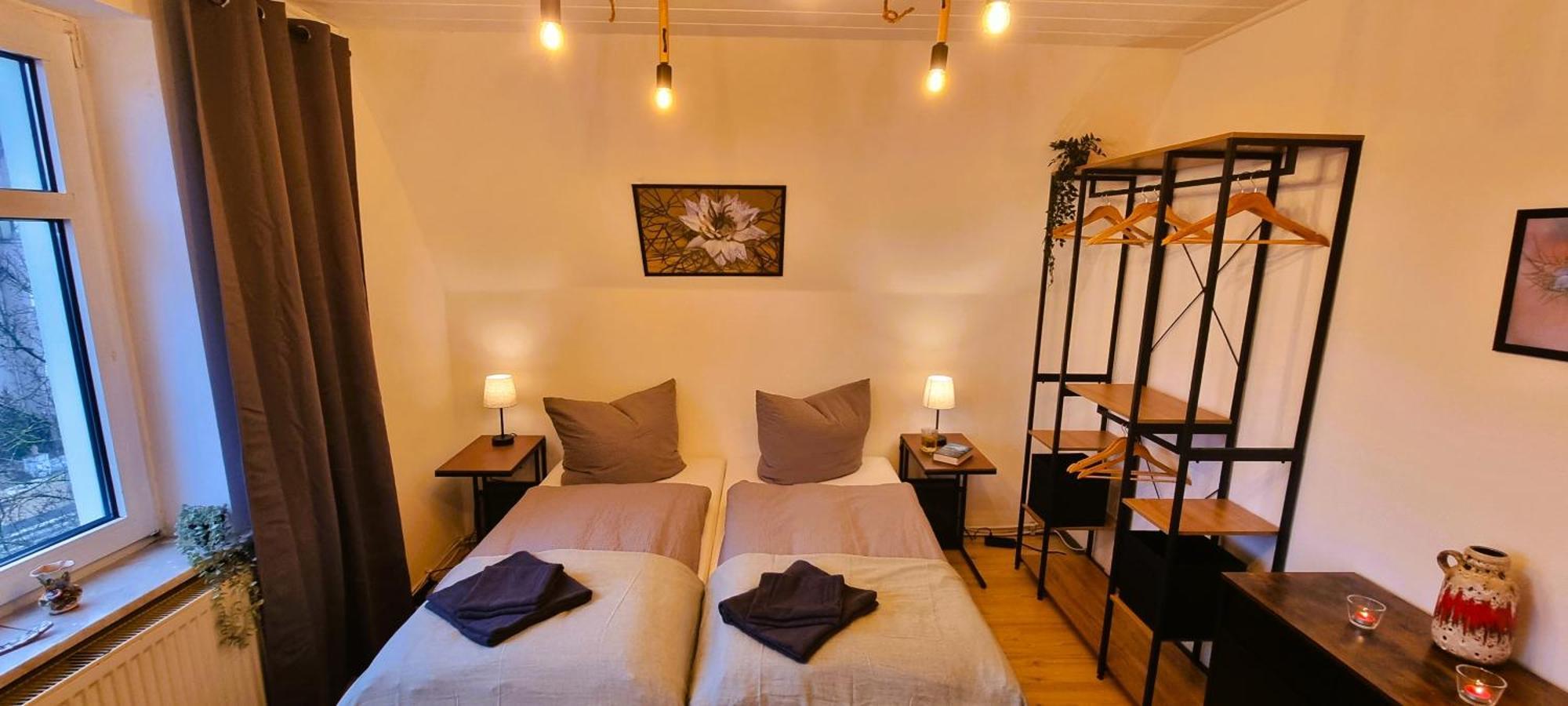 Nigella Apartment Direkt Am Hauptbahnhof Celle Fur 6 Personen Mit Kostenfreiem Parkplatz Voll Ausgestatteter Kuche Elite Standard Exterior foto